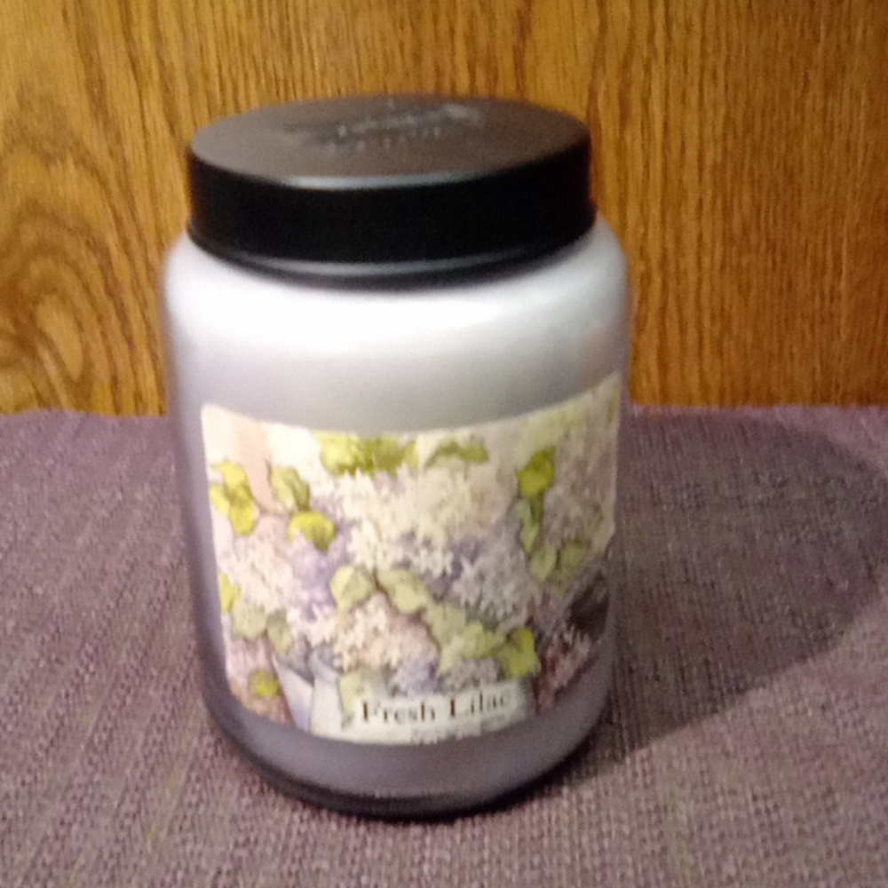 Fresh Lilac Candle